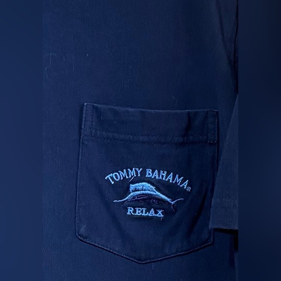 Tommy Bahama Men's Navy Blue Short Sleeve Pocket Tee T-Shirt Large EUC - Picture 5 of 7
